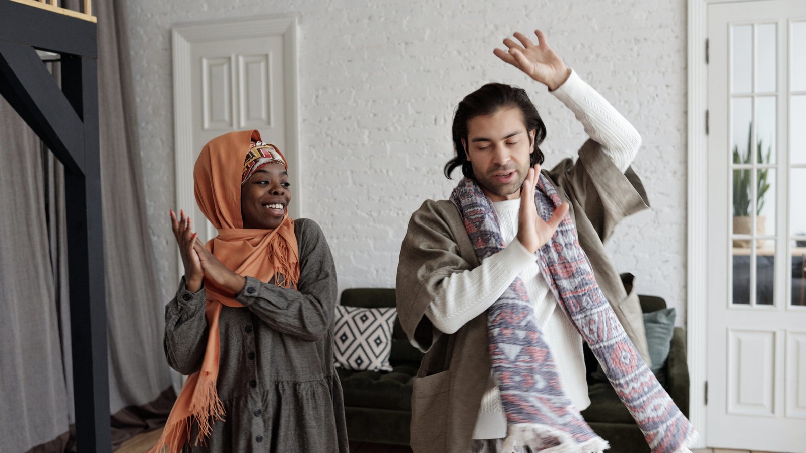 pexels-jack-sparrow-4046265 inshallah rencontre